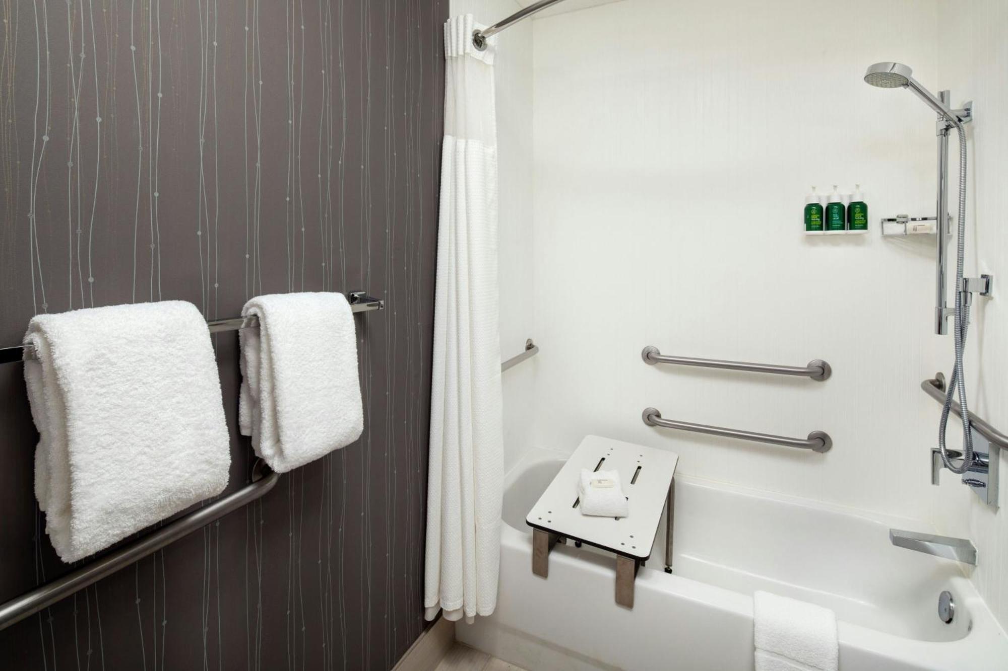 Hotel Courtyard By Marriott Dayton North Extérieur photo